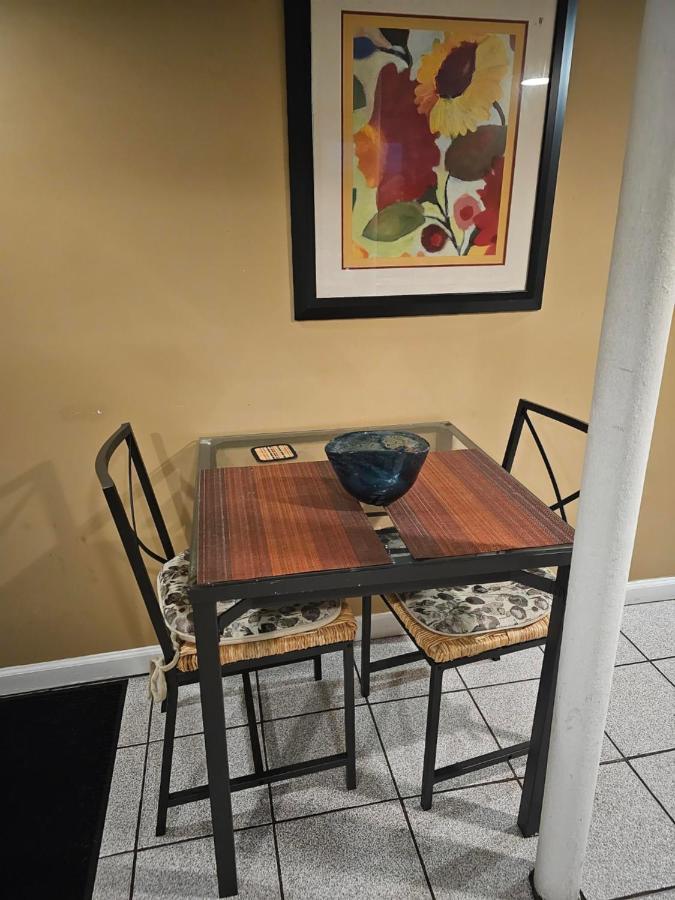Warm Queens Apartment 5 Min From Laguardia 1 Min From Train New York Buitenkant foto
